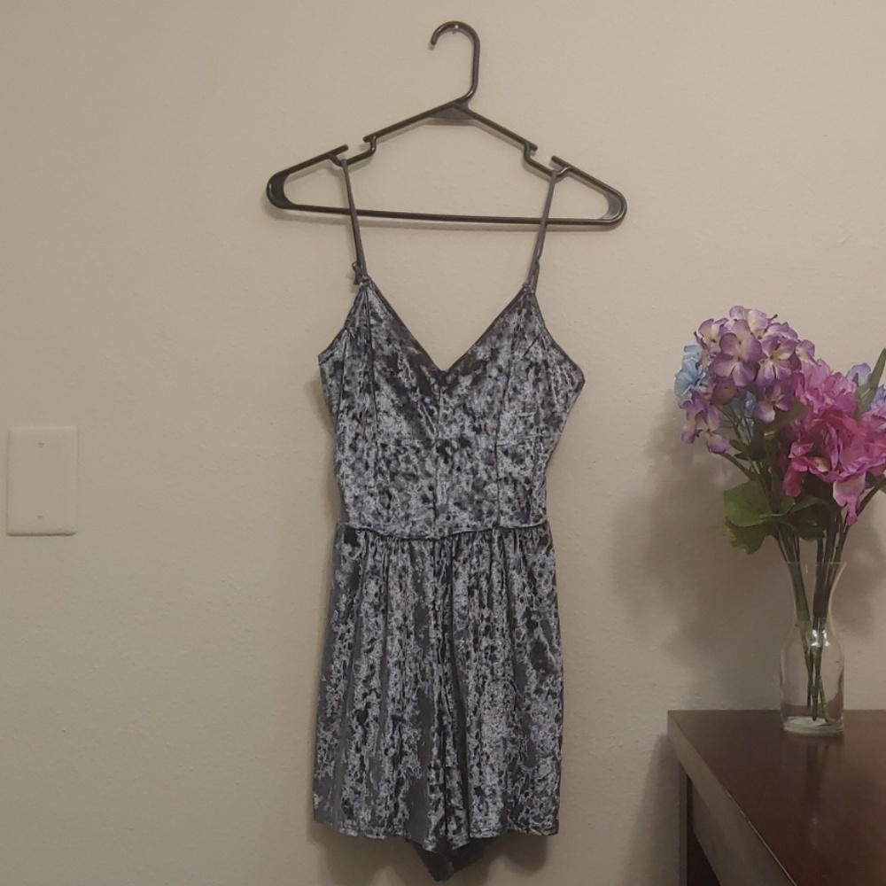 SALE🎉Chic Romper